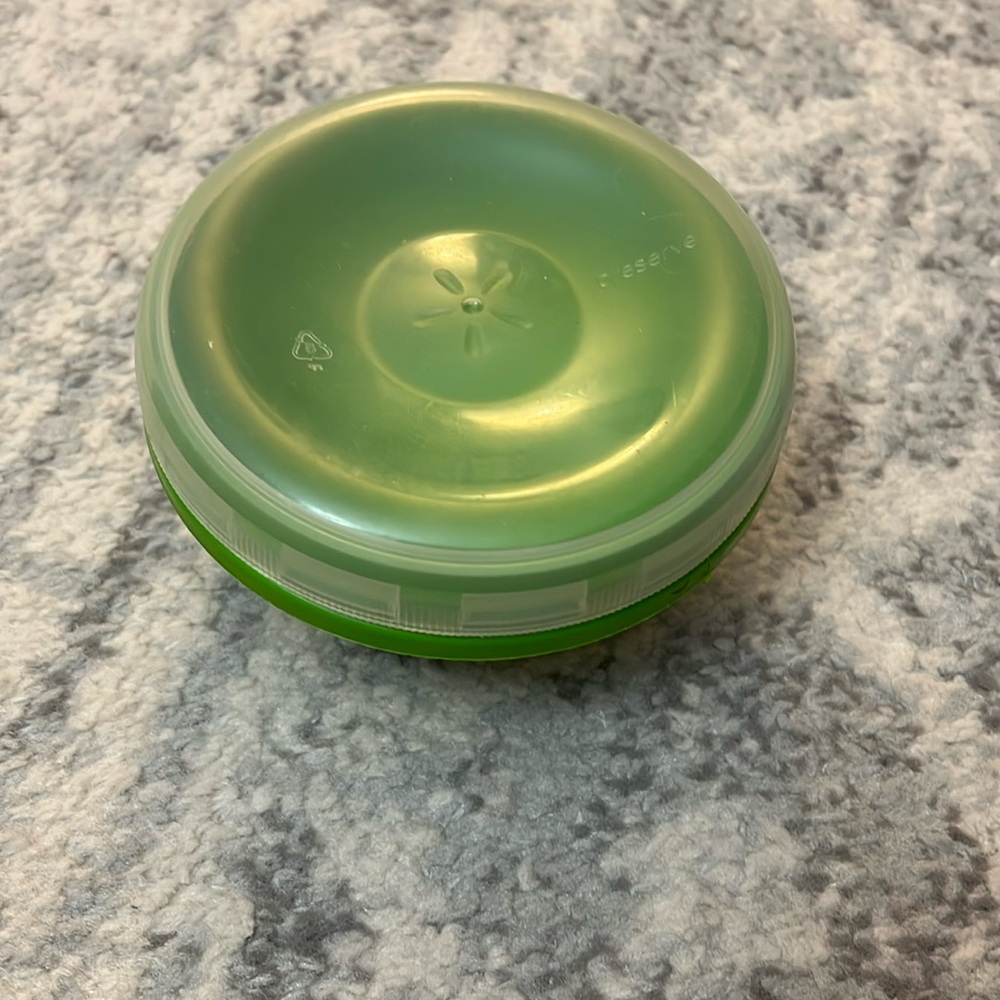Container